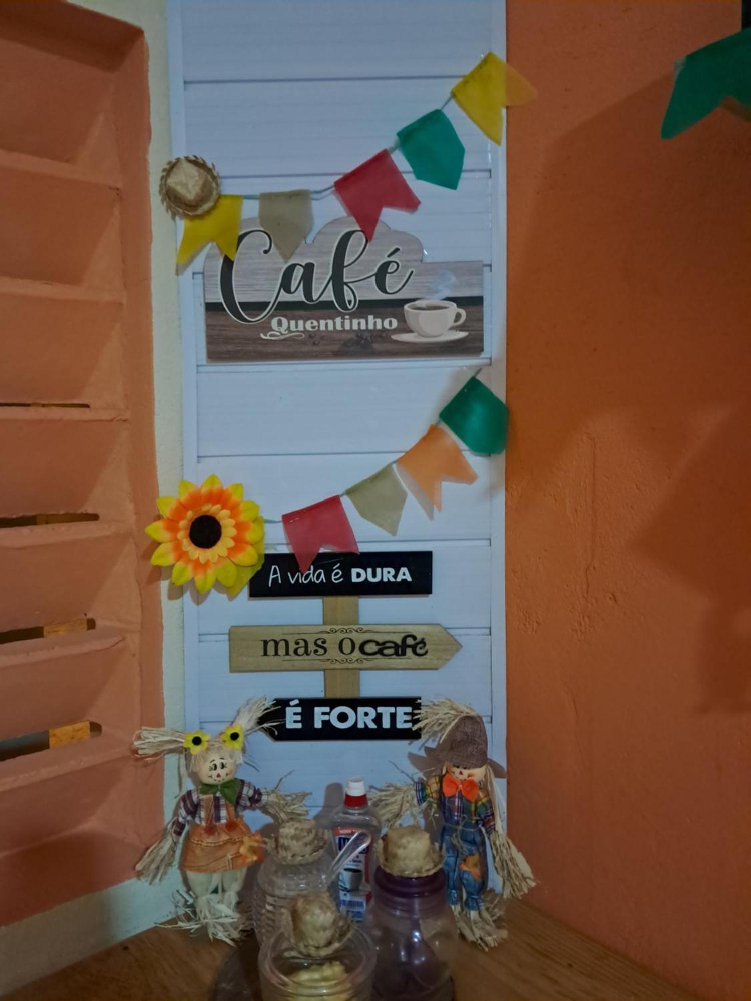 Cantinho Da Tia Lucia 贝贝里比 外观 照片